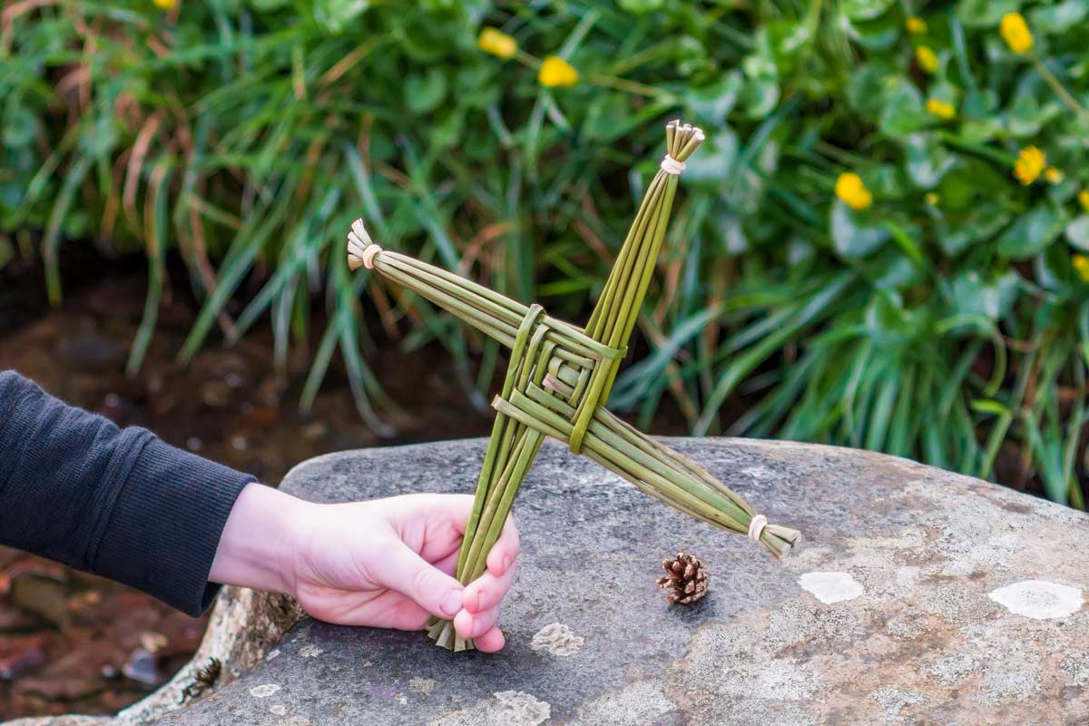 st brigids cross woven from four rushes
