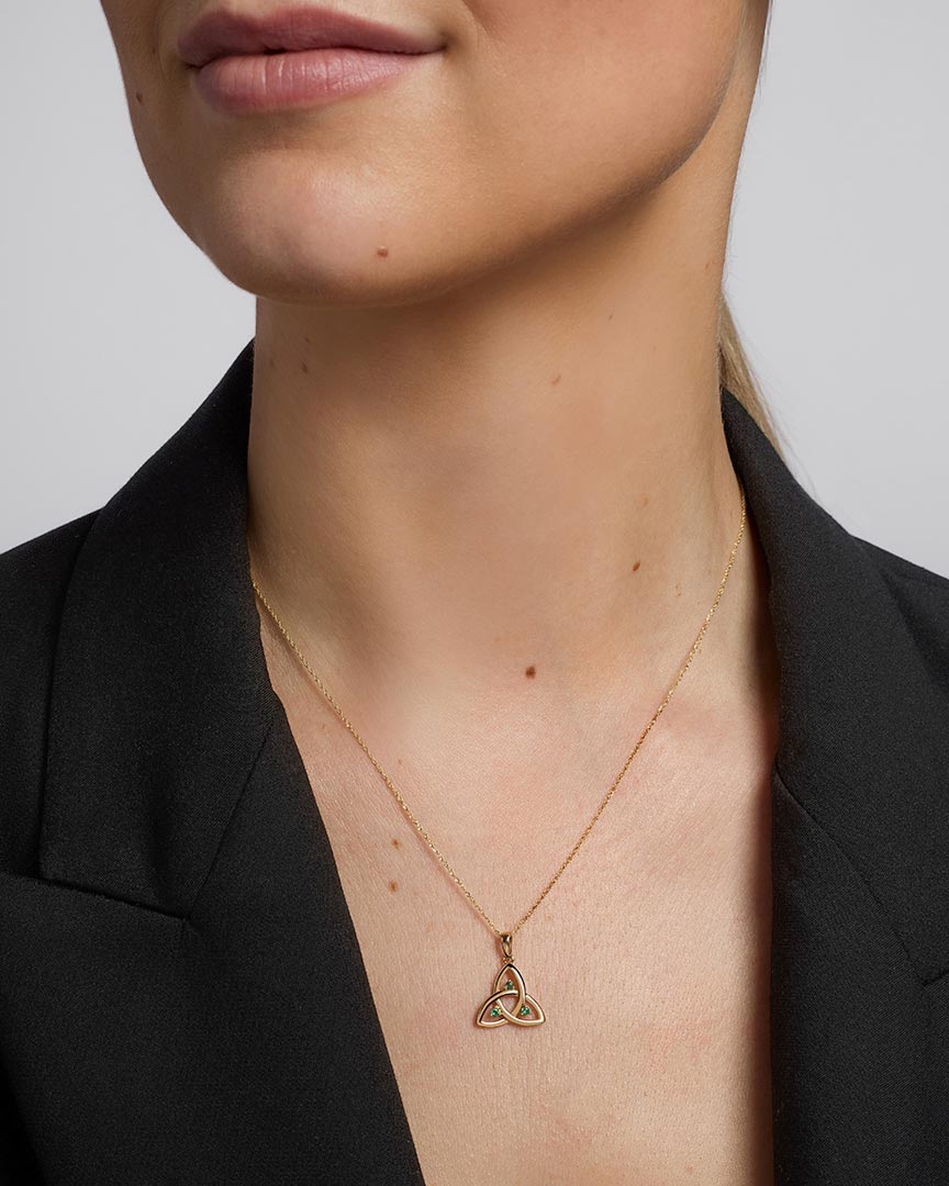 14k gold emerald trinity knot pendant s45589 on a model 2