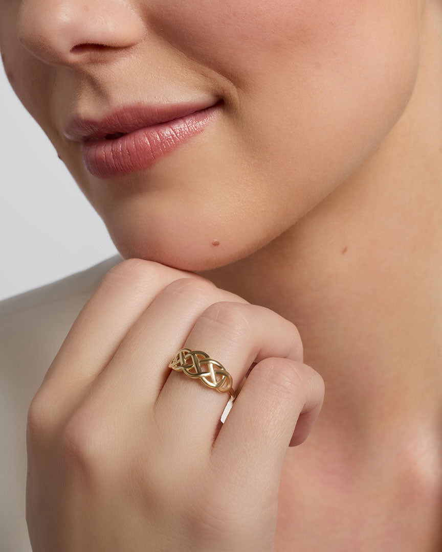 Solvar 10k gold woven celtic knot ring s21143