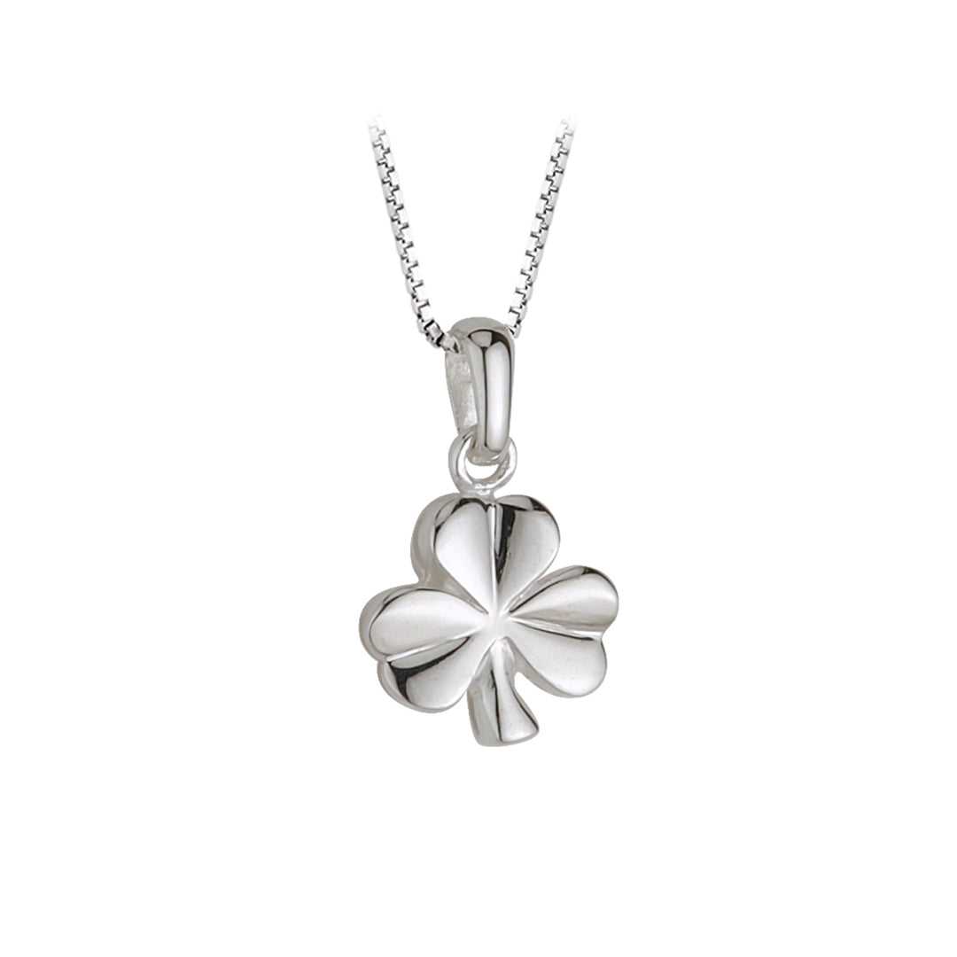 Silver Shamrock Pendant – Solvar Jewellery