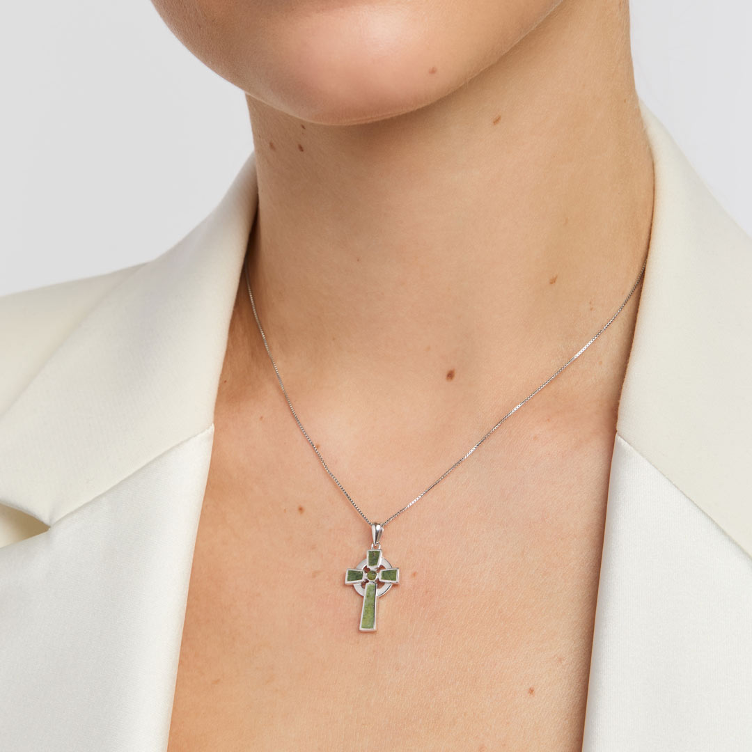 model wearing Connemara marble modern Celtic Cross necklace from Solvar