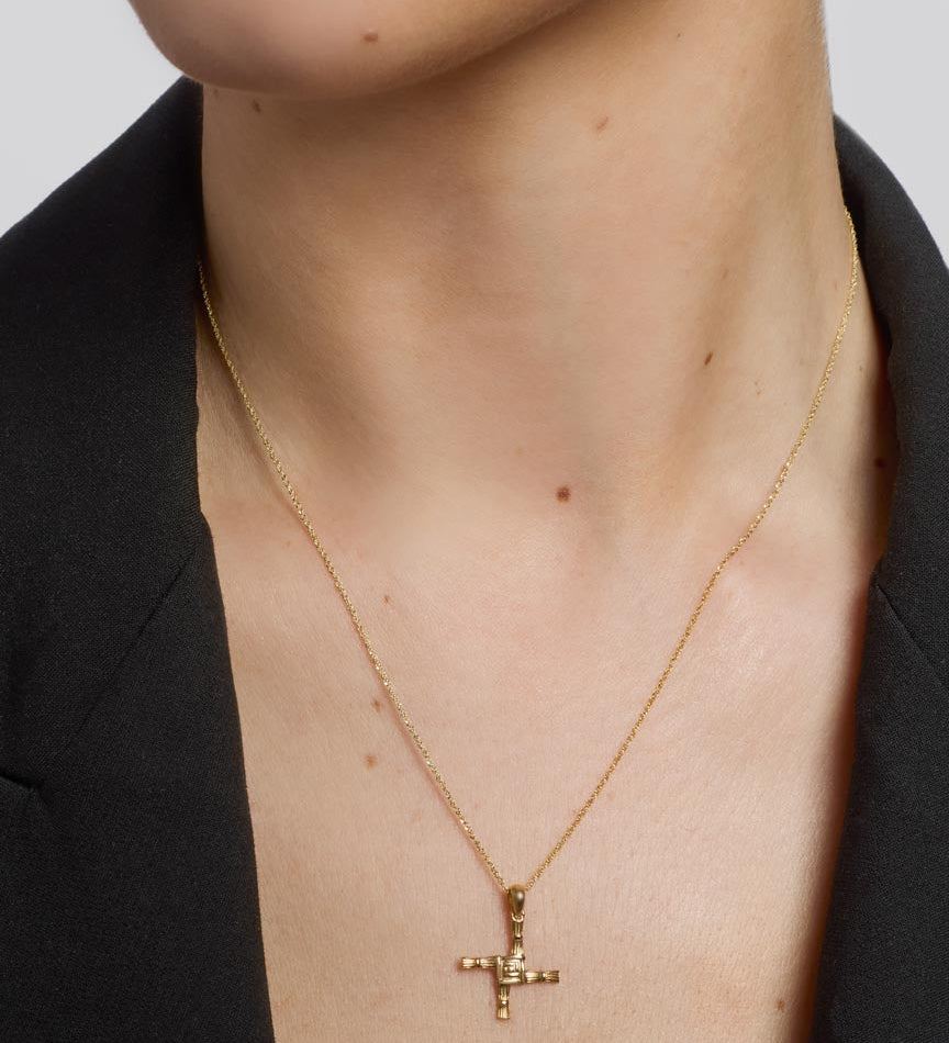 10k gold st brigids cross pendant s4279 from Solvar on a model