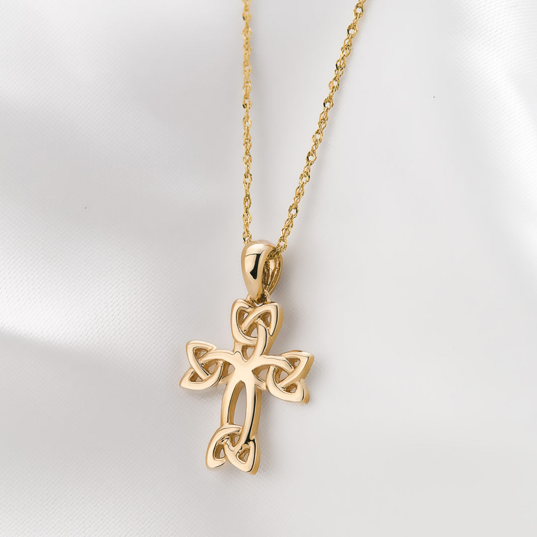 lifestyle image of womens gold Celtic cross necklace s47033 from Solvar