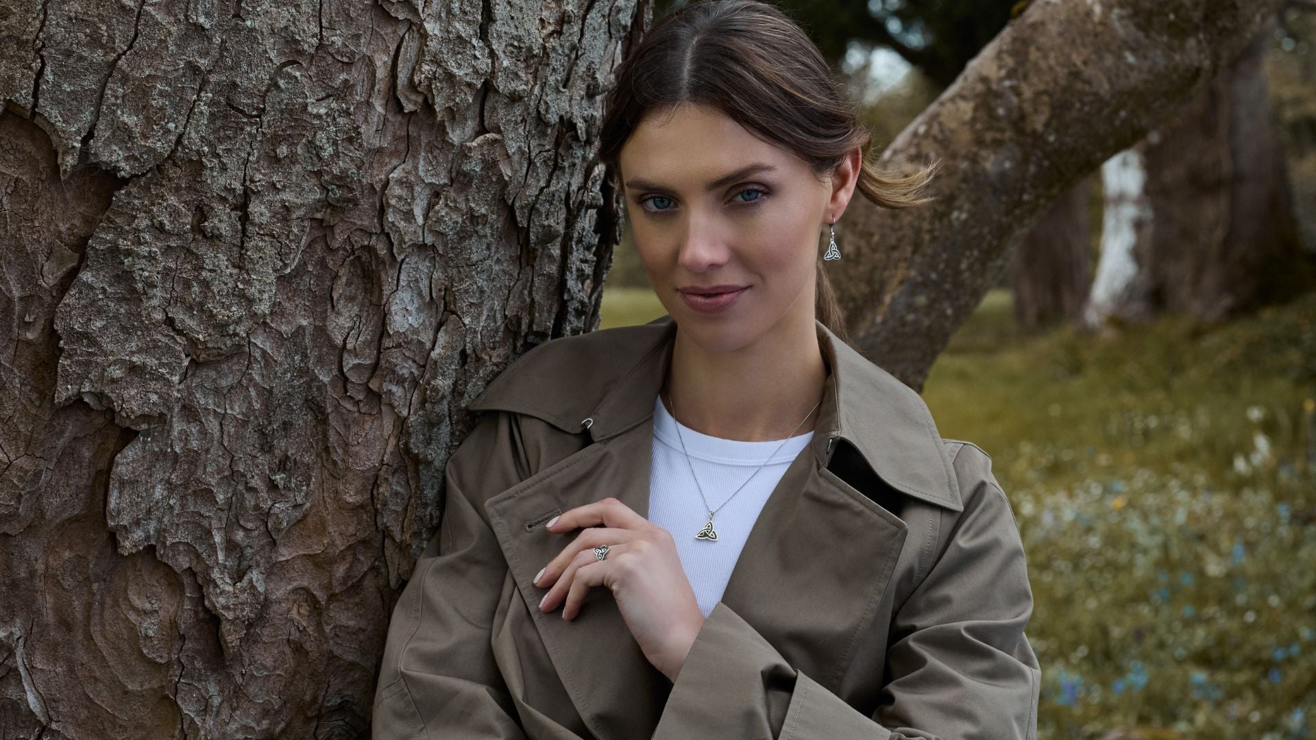 a model wearing connemara marble jewellery collection