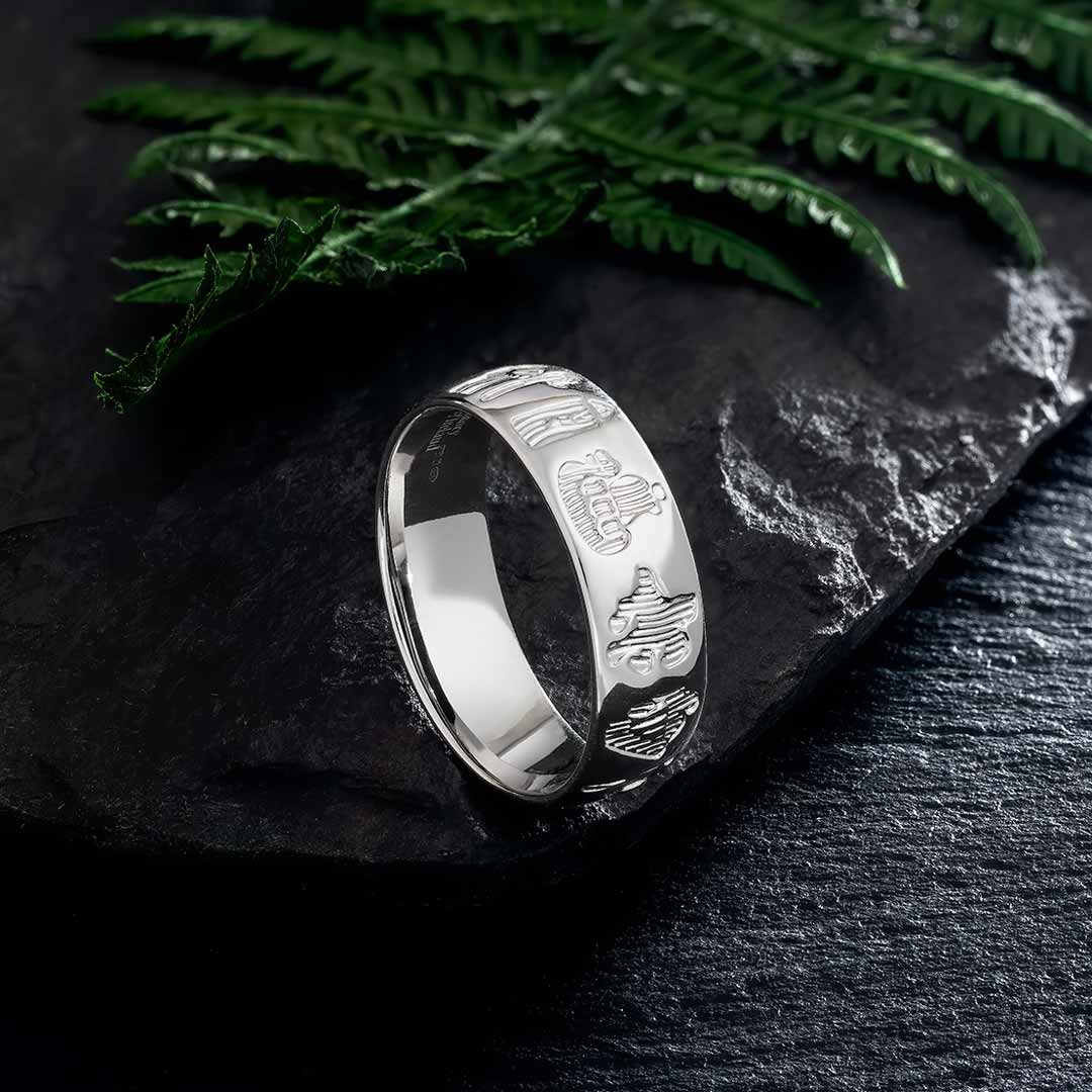 lifestyle image of History of Ireland ring