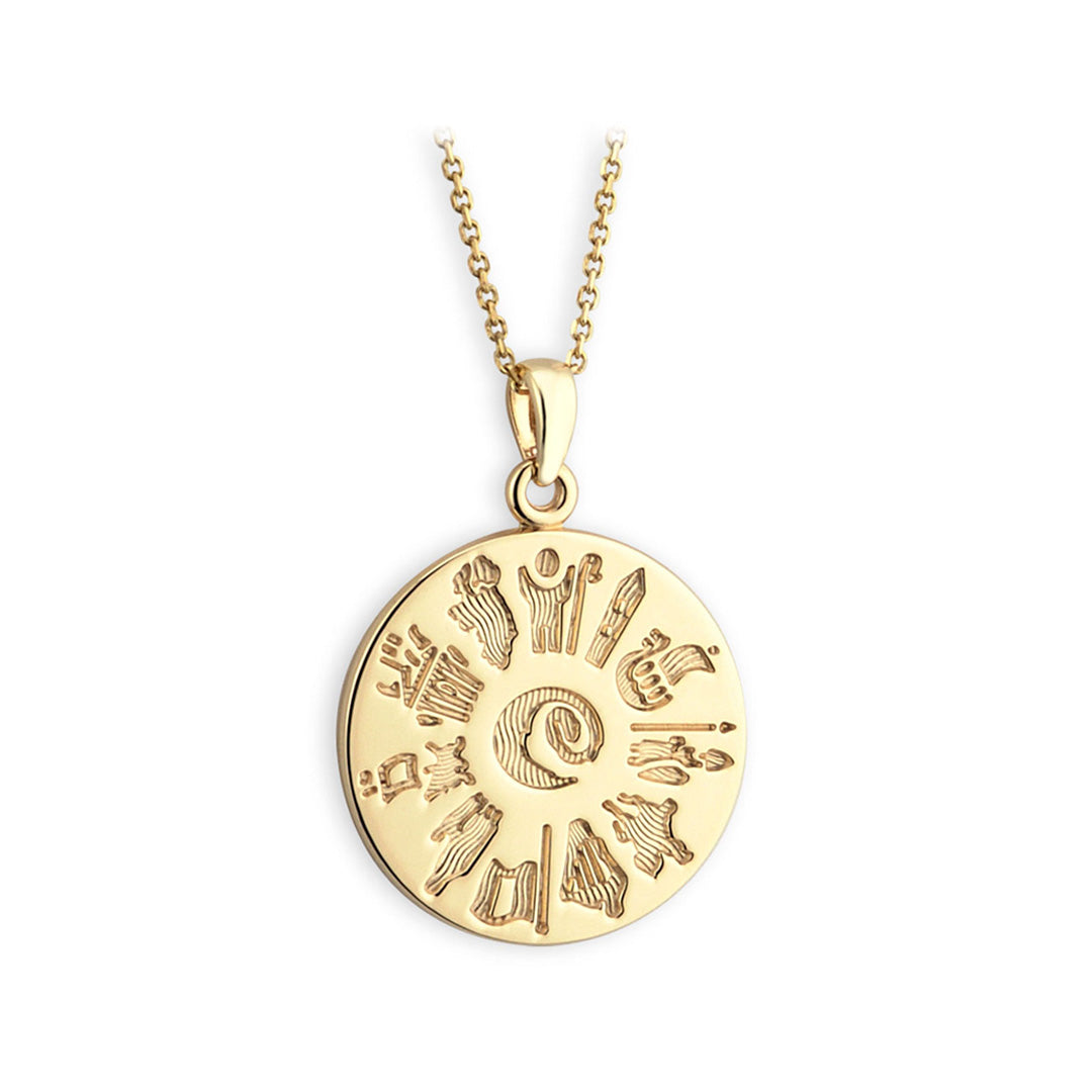 stock image of Solvar 14k gold history of ireland round disc pendant s4924