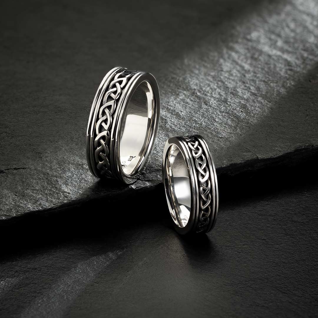 styled image of Ladies sterling silver oxidised celtic knot band ring s21072 from Solvar