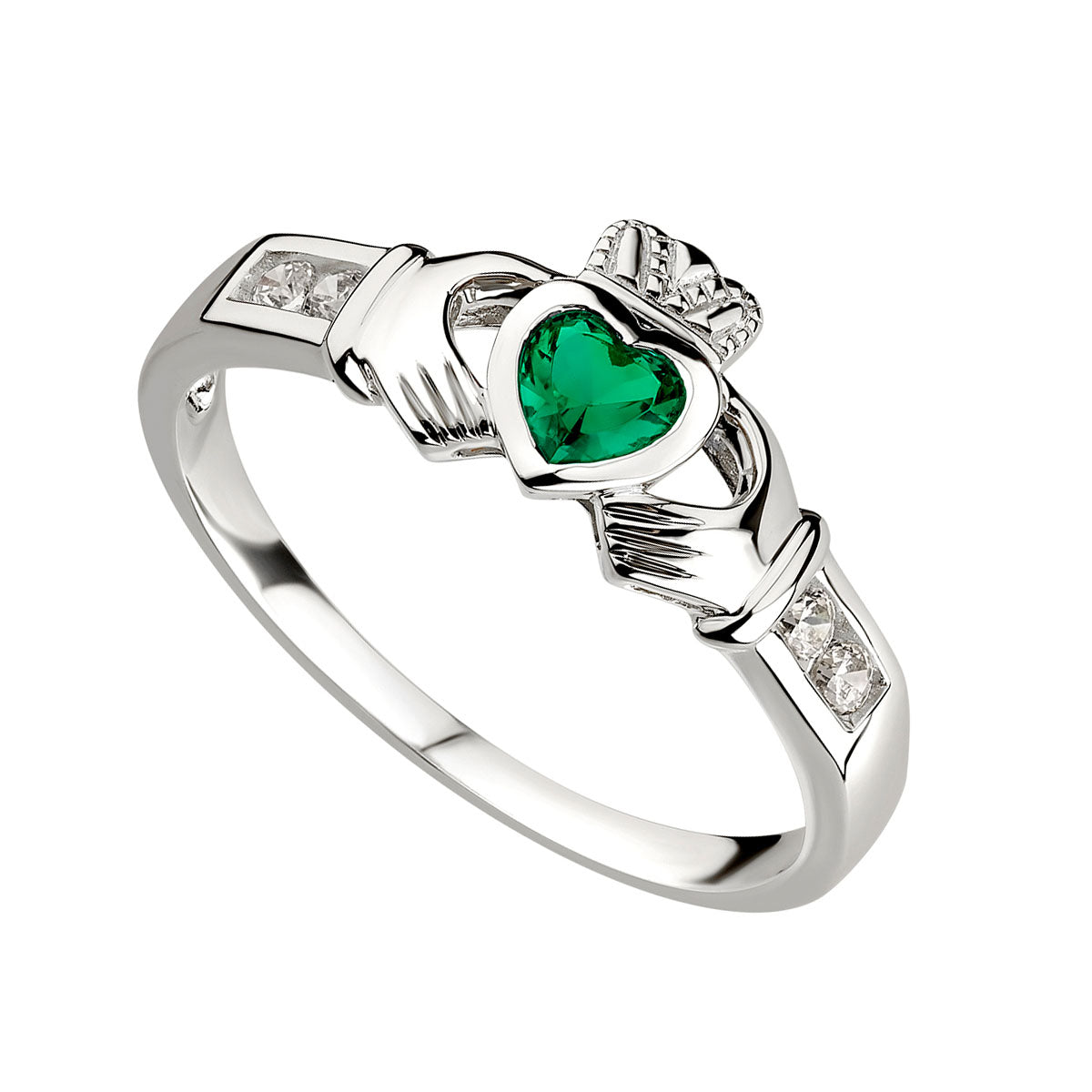 sterling silver claddagh emerald ring s2594 from Solvar