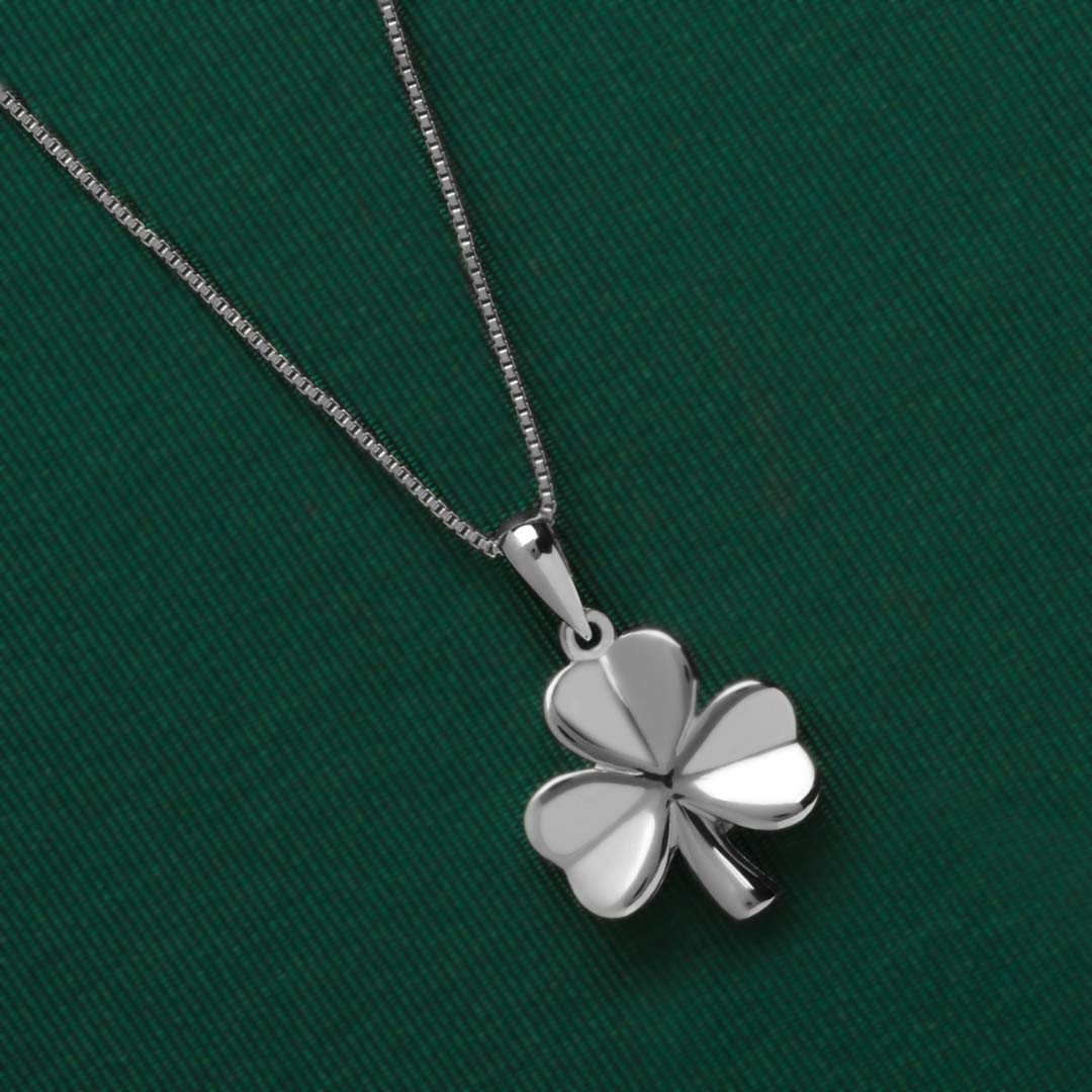 Silver Shamrock Pendant – Solvar Jewellery - Main Image