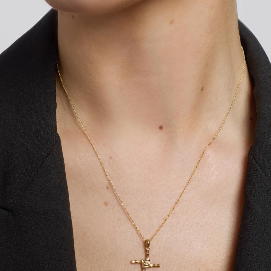 10k gold st brigids cross pendant s4279 from Solvar on a model