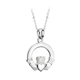 plain image of solvar 14k white gold claddagh pendant on the white background